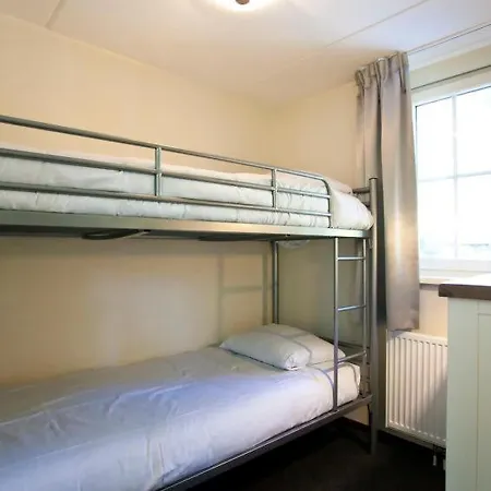 Sleeps 8 Pool Wifi T644075